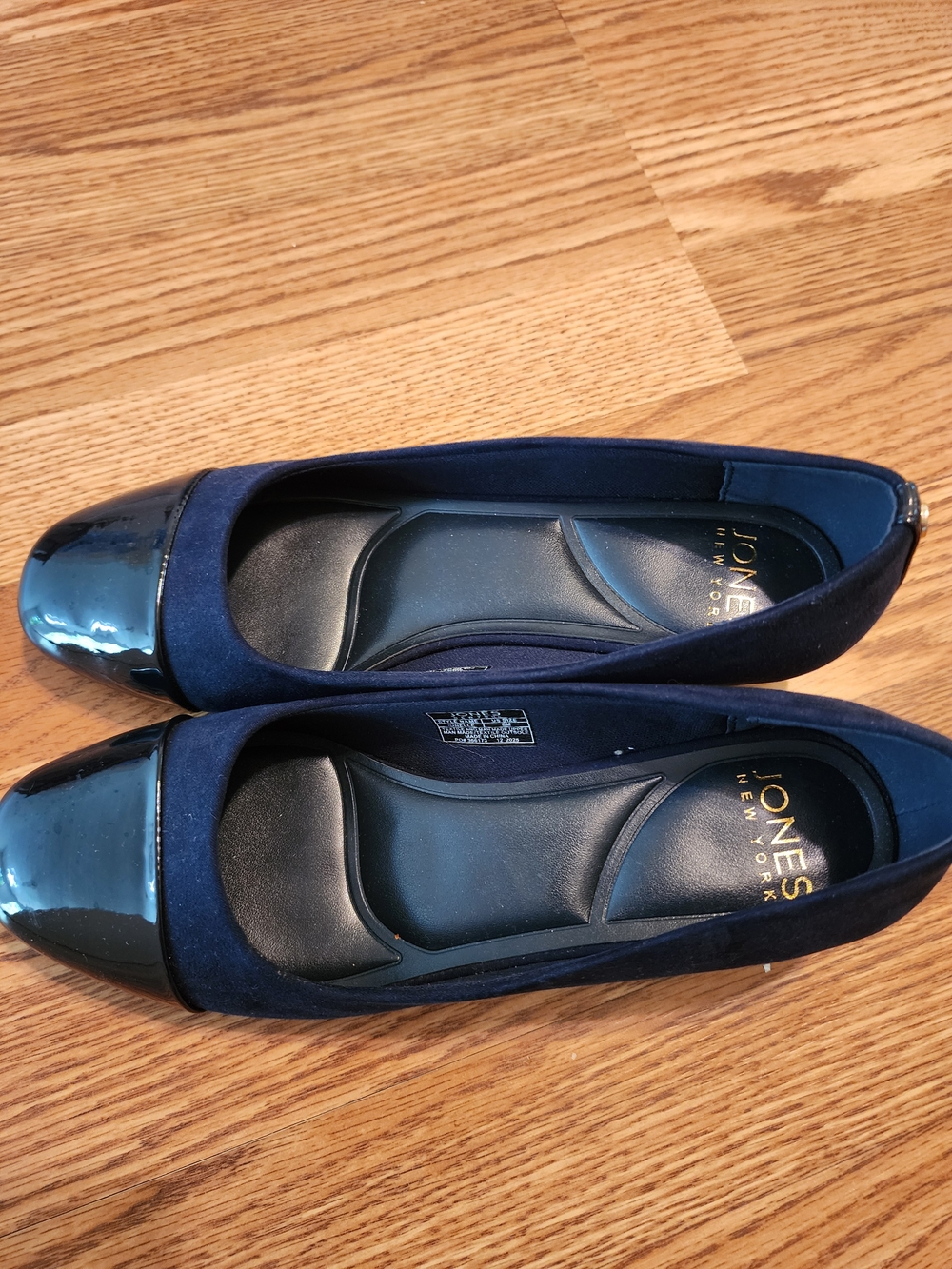 Jones New York Navy Blue Cap-Toe Flats